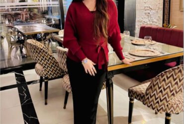 24/7 Call Girls in Kalkaji Metro) Delhi NCR ⫸ 9711147426