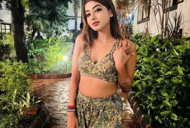 Call Girls in Lajpat Nagar delhi 9667753798 Escort service