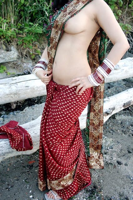 *//*Charming—pure luxury*//*Escorts Service In Near ITC Maurya Hotel Chanakyapuri (New Delhi))