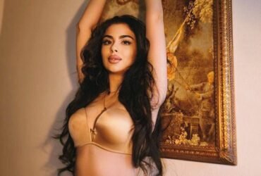 Spend Fun Time (98110.14745) Escort Service In Hotel Vivanta By Taj Dwarka Night Call Girls