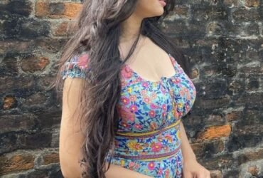 ((8447777795)) Low Rate Call Girls in Noida Sector 40, Delhi NCR ✔