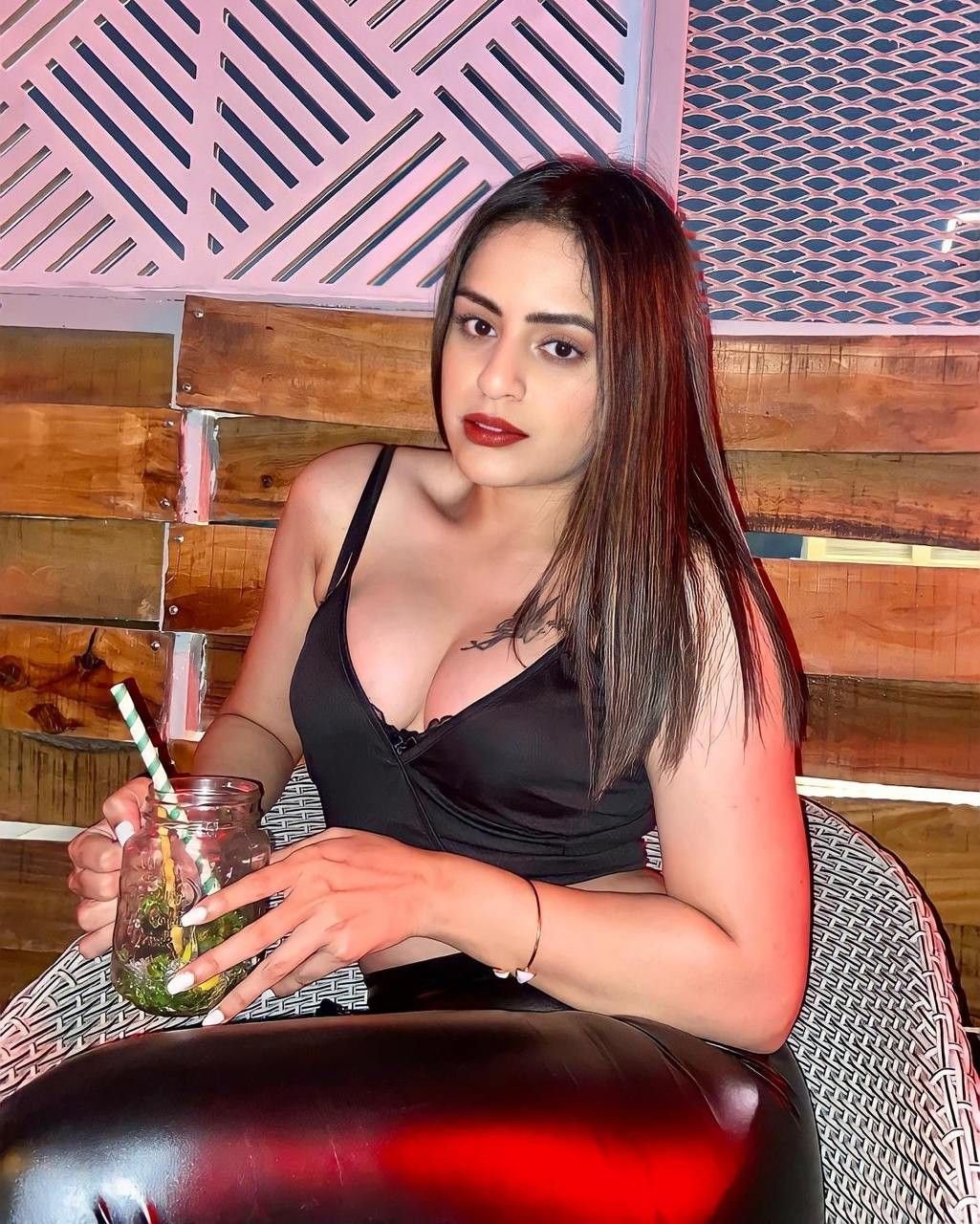 ((8447777795)) Low Rate Call Girls in Neb Sarai, Delhi NCR ✔