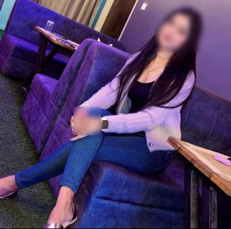 Call Girls in Gurgaon Sector 41 Escorts Service 9220910337