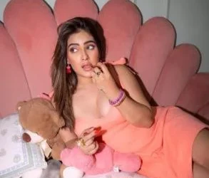 Call Girls in Gurgaon Sector 30 Escorts Service 9220910337