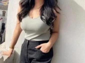 Call Girls in Jangpura Delhi Escorts Service 9220910337