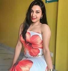 Call Girls in Aruna Nagar Delhi ➙❥9667606617꧁ EscorTs Service