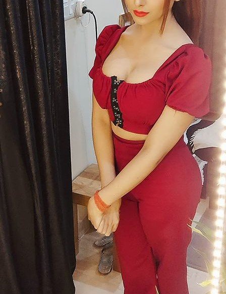 Call Girls in Saket 8448224330 Female Escorts