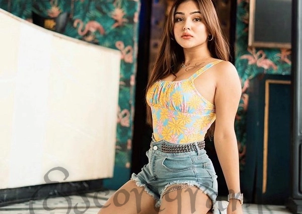 GENUINE CALL GIRLS — 8447652111 Call Girls In Kalkaji | Delhi Ncr