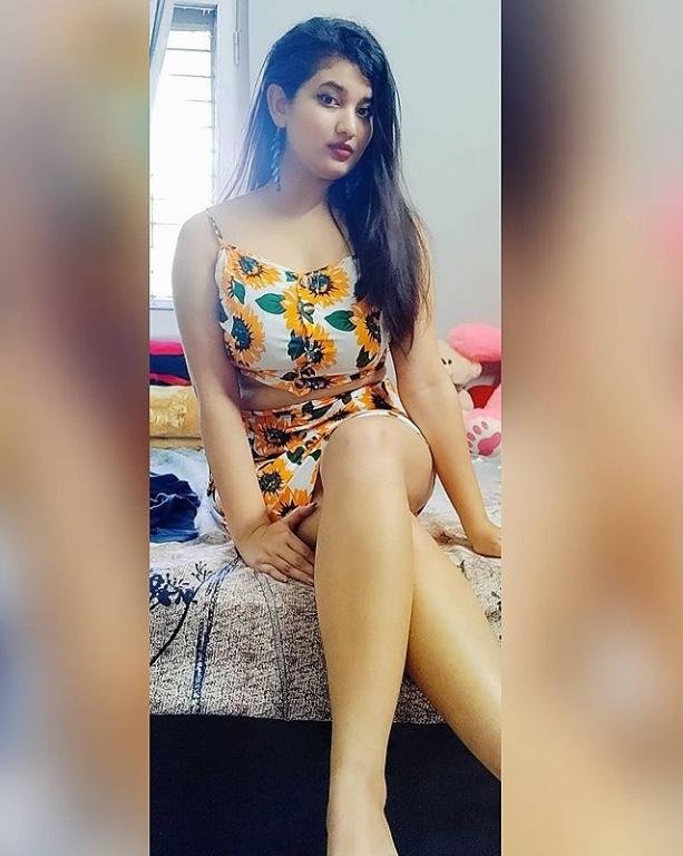 Best Indian Girls ((9582086666)) Call Girls Paharganj, Delhi
