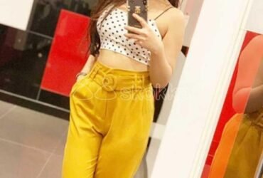 ✔️ Delhi ¹⁸+Model.-97111⎠47426↩Call Girls In East Of Kailash Metro,