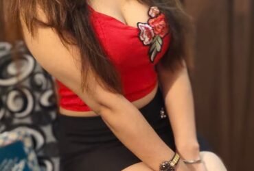 Best Indian Girls ((9582086666)) Call Girls Paryavaran Complex, Delhi