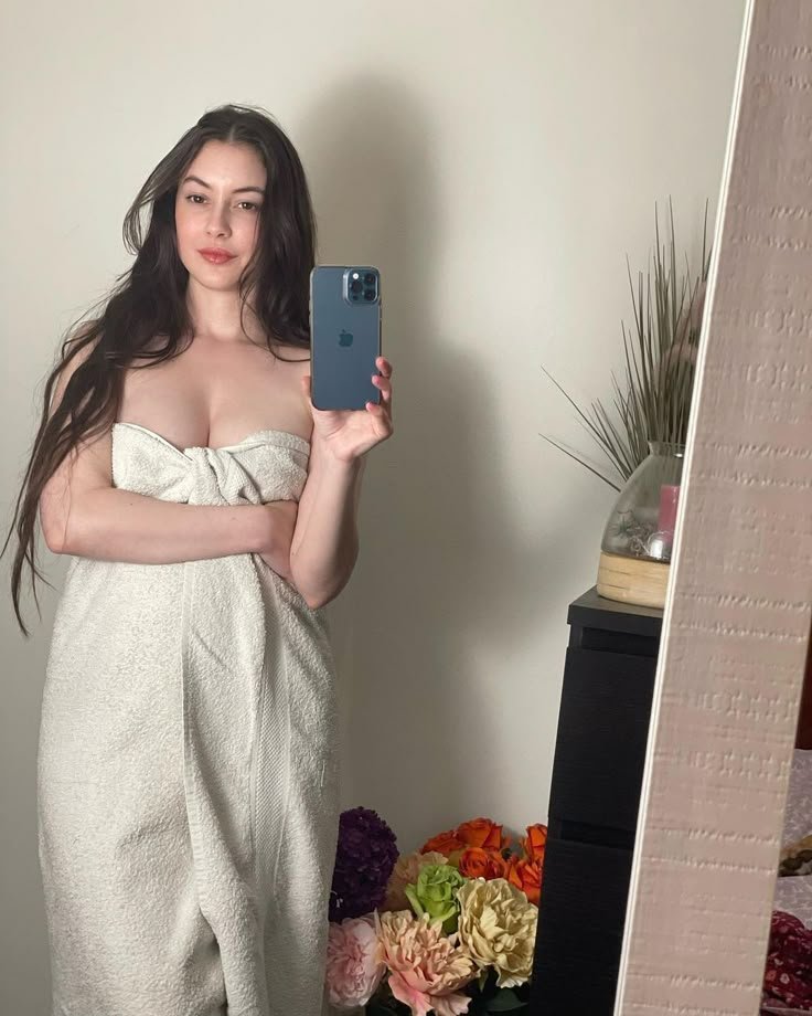 Call Girls In R K Puram ௹⇒ 8447074457, Delhi Escort Service