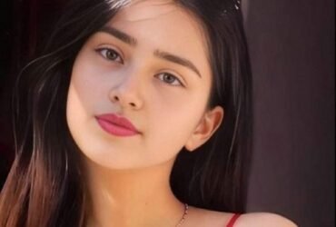 Call Girls In Houz Khas Metro Service Delhi 9999273763 🦇 Escort Service