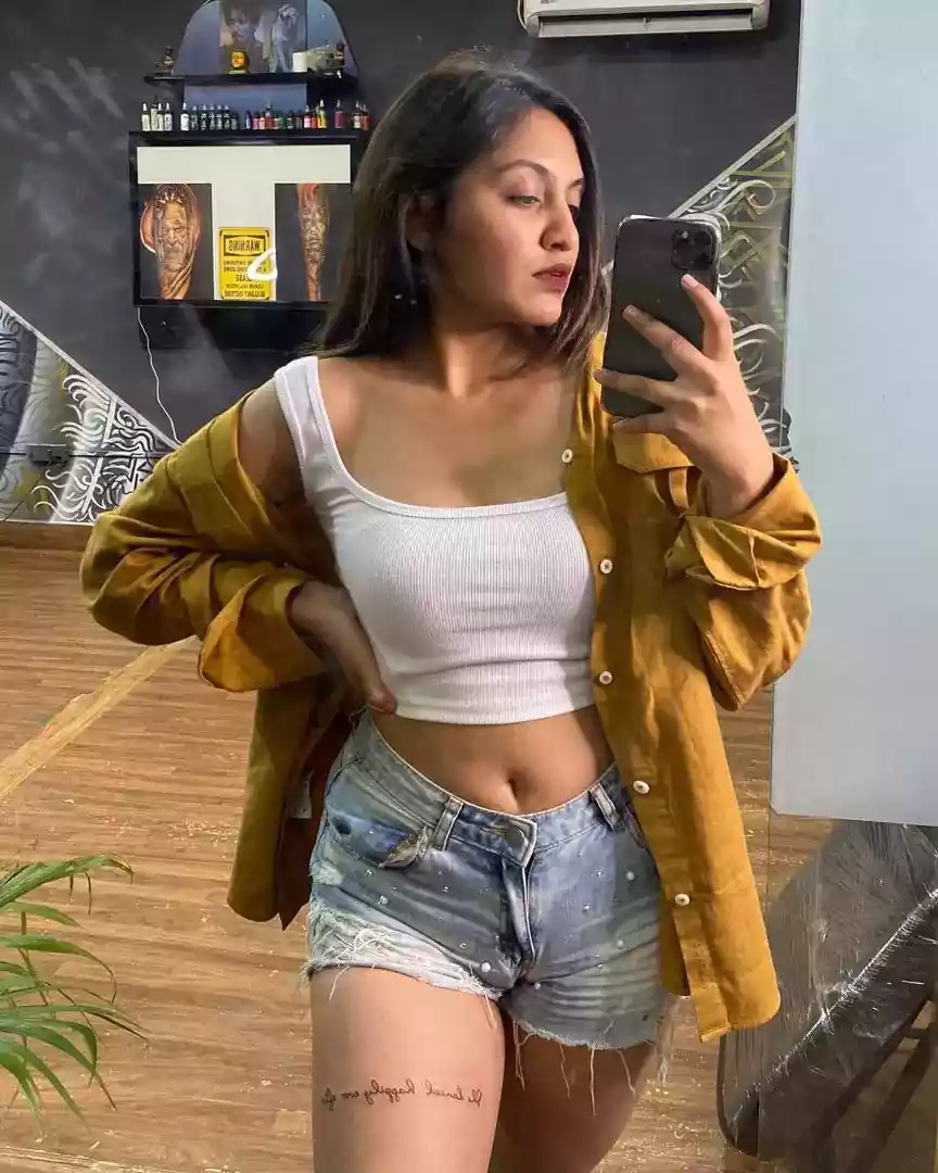 Delhi Independent Escorts @ – “8448803038” INA Colony Call Girls