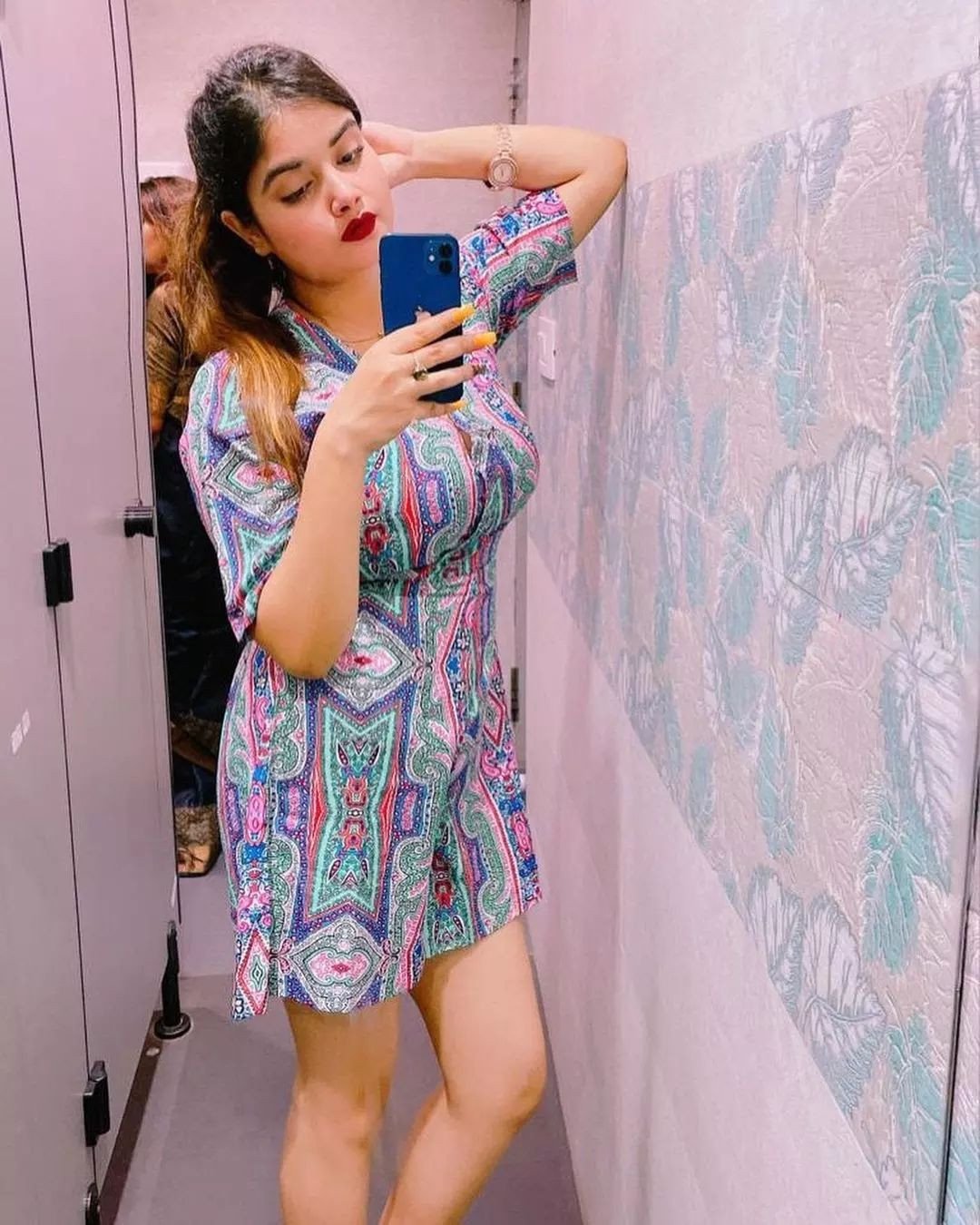 ℭaℒℒ ℊiℛℒs in Kailash colony- ꧁❤ ⎷ 99580√18831|) South Delhi – escort in New Delhi