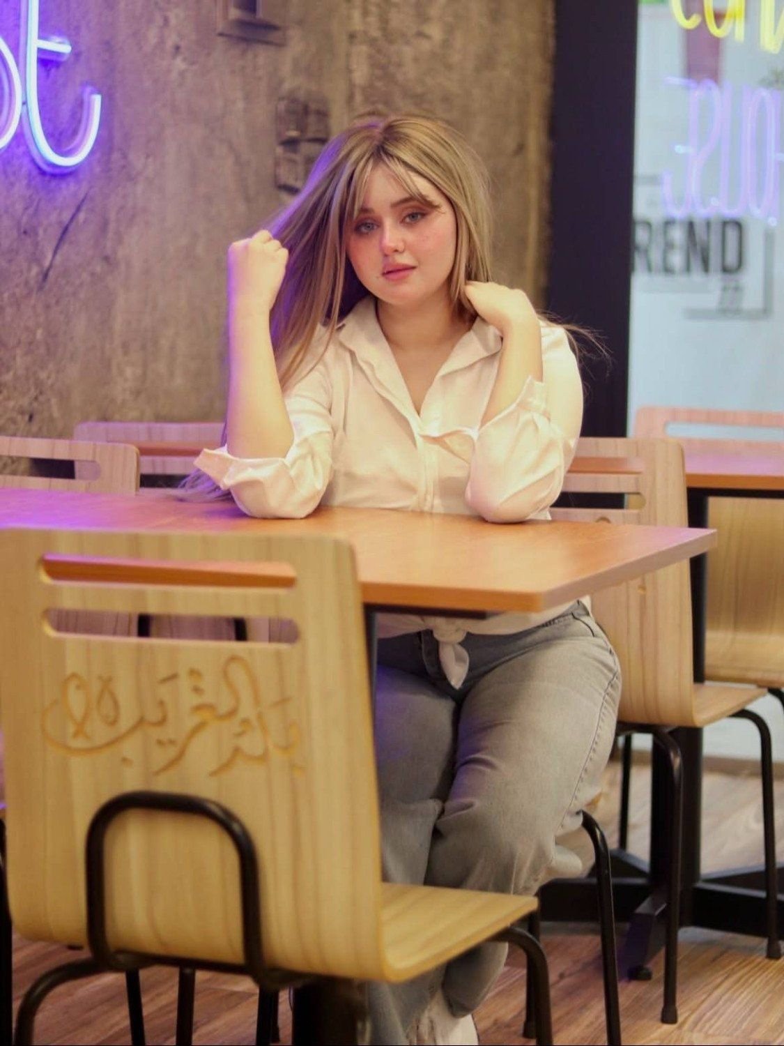 Young Call girls in Wave City Centre Noida | 9667677194 Book Now