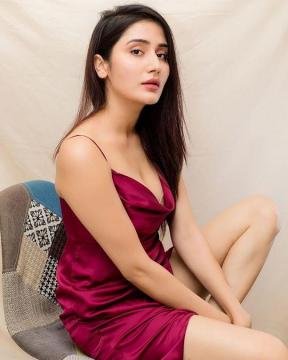 Call Girls In Aiims Metro Delhi Escorts 9220910337