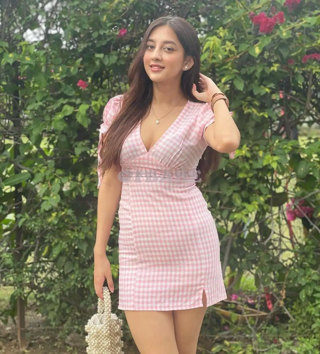 GENUINE CALL GIRLS — 8447652111 Call Girls In Dwarka| Delhi Ncr