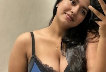 Call Girls In Shastri Park ॐꦿ 8826243211 ॐꦿ Escorts Service Delhi