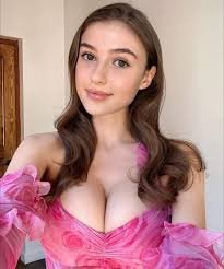 Call Girls In Geeta Colony ((9999815811)) Cash Payment No Advance