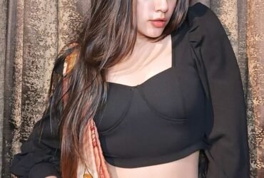 REady for You Call girls in Alpha 1, 2 Greater Noida | 9220592151 Book Now