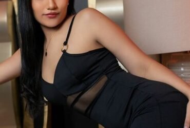 Call Girls in Jia Sarai ॐꦿ 8826243211 ॐꦿ Escorts Service Delhi