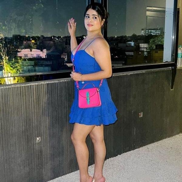 Call Girls In Janpath Metro 9540987624  Delhi Ncr