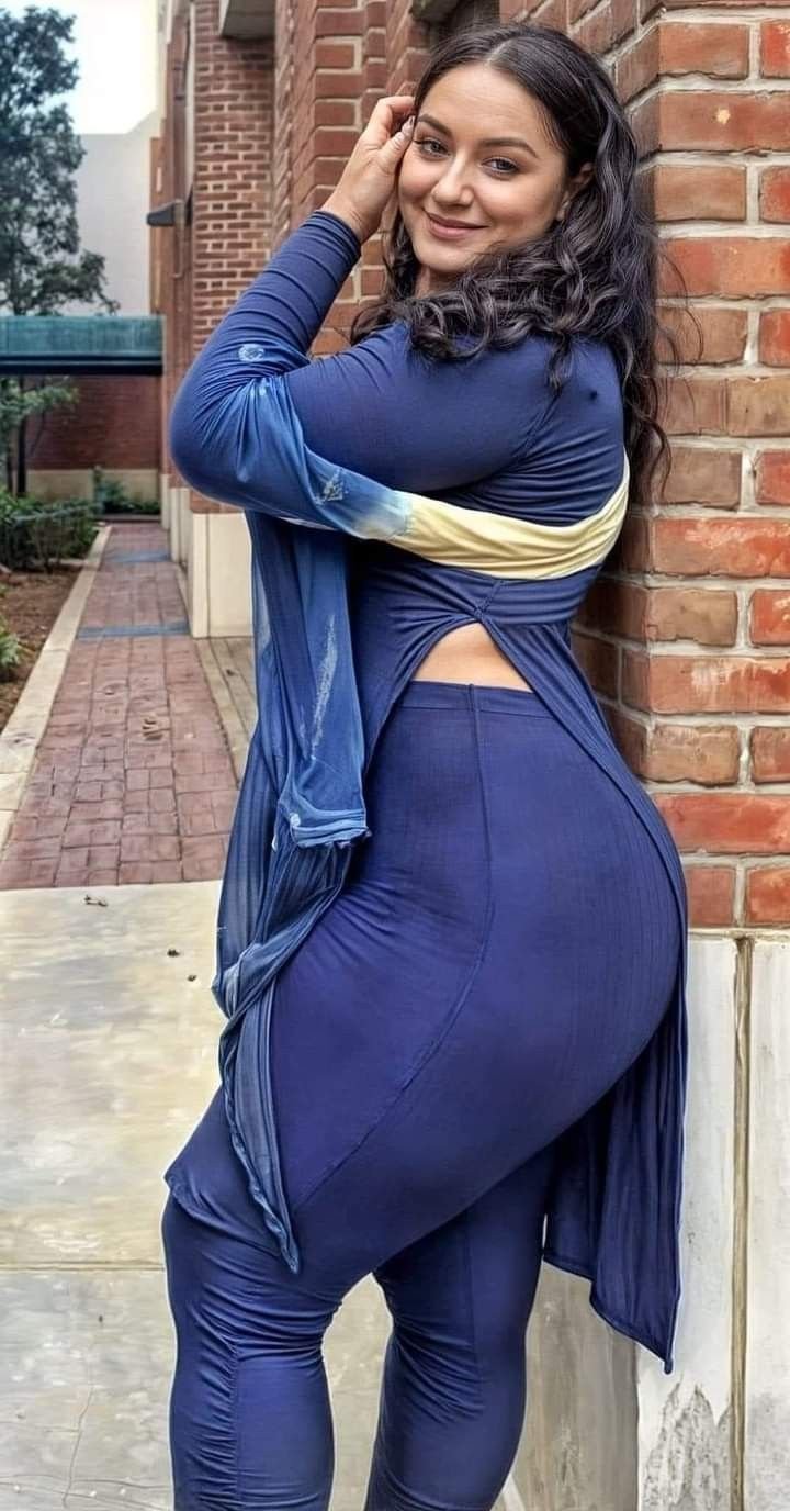 Call Girls In Kalkaji Mandir‼️⎷ ☞( +91-9958626694‼️ (Escort Service in Delhi)