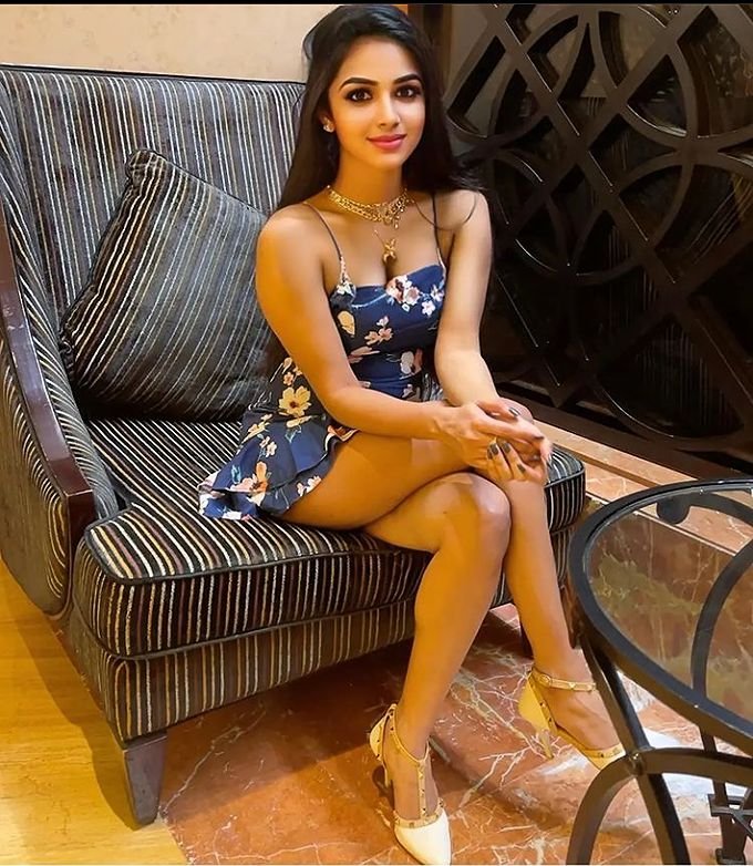 BOOK NOW :- 8750020700 Call Girls in Gaur City 1/2, Noida