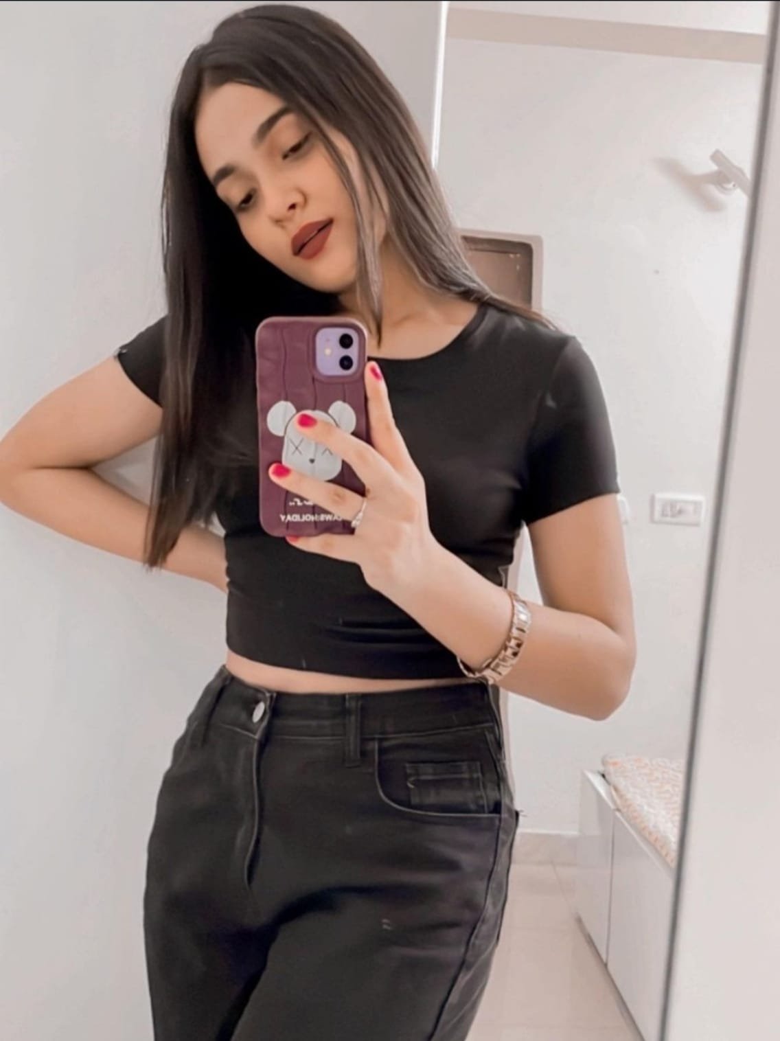 (ᎡᎧᎽᎪᏞ) 8826243211 Call Girls in Greater Kailash Delhi NCR ✔️