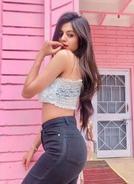 Call Girls In Pul Pehladpur Delhi Escorts  9220910337