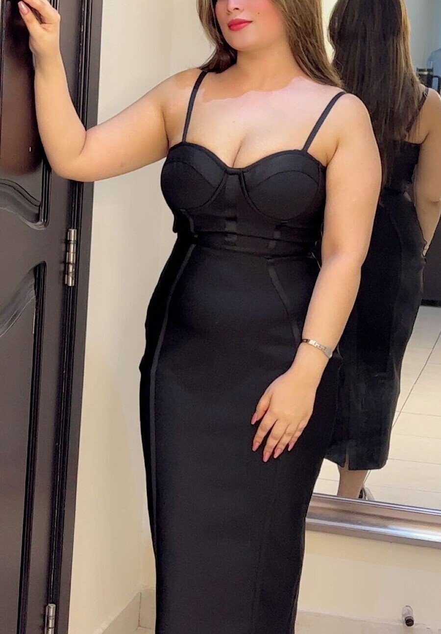 Call Girls in Okhla 8448224330 Female Escorts