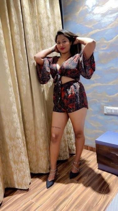 100% Trustable High Class Call Girls In Pushp Vihar Delhi 9990331668 beautiful and cute Girl Escorts