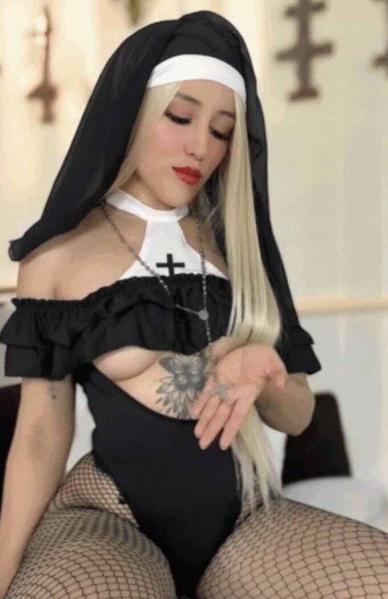 Enjoy DLF Phases III Call Girls 9599809833 Genuine Escorts Service Provide