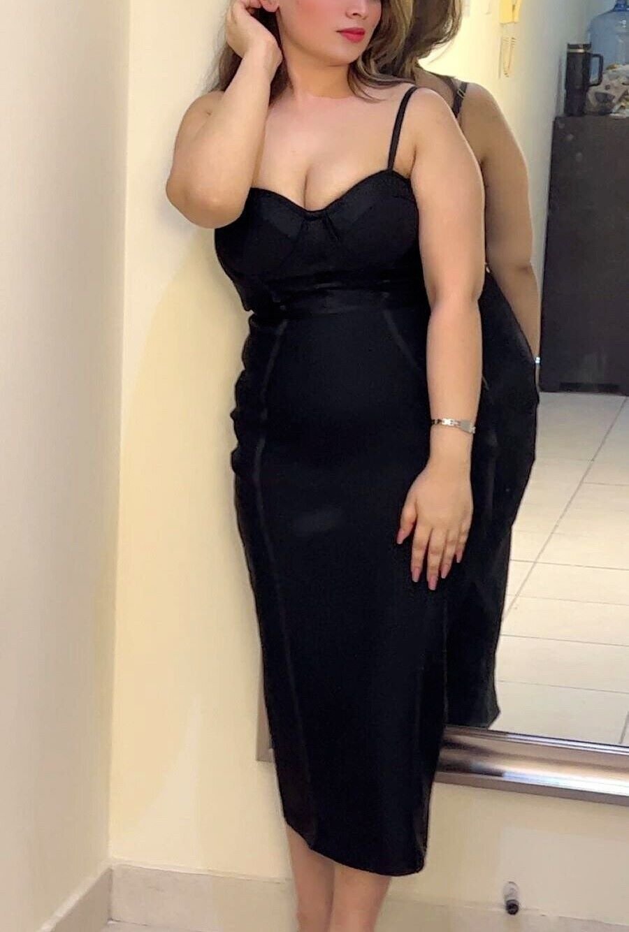 Call Girls in Maharani Bagh 8448224330 Short 2OOO Night 7OOO