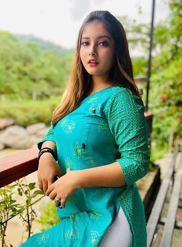 9971446351 Low Budget Call Girls In Paharganj Delhi