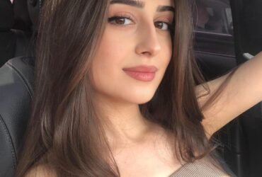 Low Rate Call Girls In Defence Colony Delhi | 9990646638