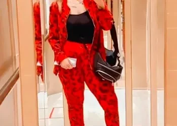 Call Girls In Maharani Bagh—>(( 9~555 77__38=36))—>Delhi NCR