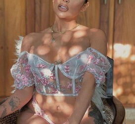 Greater Kailash III Call Girls 9958659377 High Class Escorts