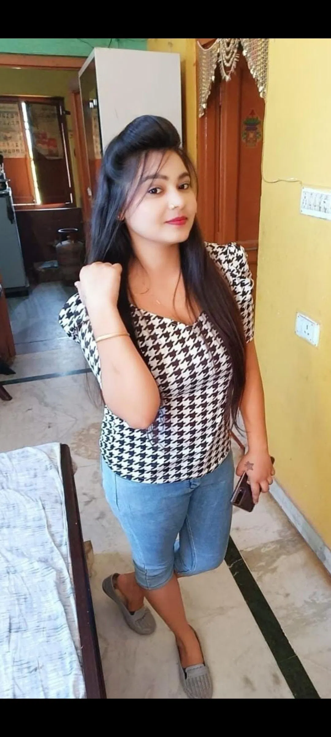 ꧁❤ 9958O*18831❤✔️ Low Rate Call Girls in Gagan Vihar | Delhi