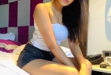 𝕍ip ℂall Girls Service Call Me 9999585511 Crowne Plaza Delhi Mayur Vihar New Delhi