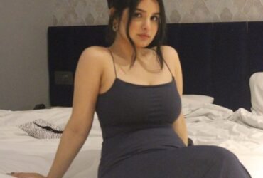 The Lalit New Delhi BOOKING GIRLS 981754503 CALL GIRLS IN NOIDA