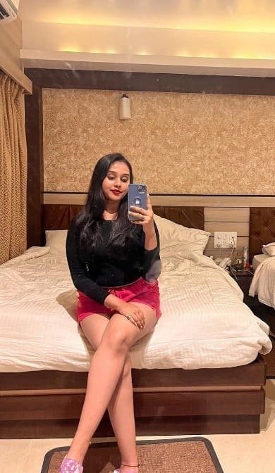 9999585511  Russian Call Girls in Chittranjan Delhi Delhi Escort