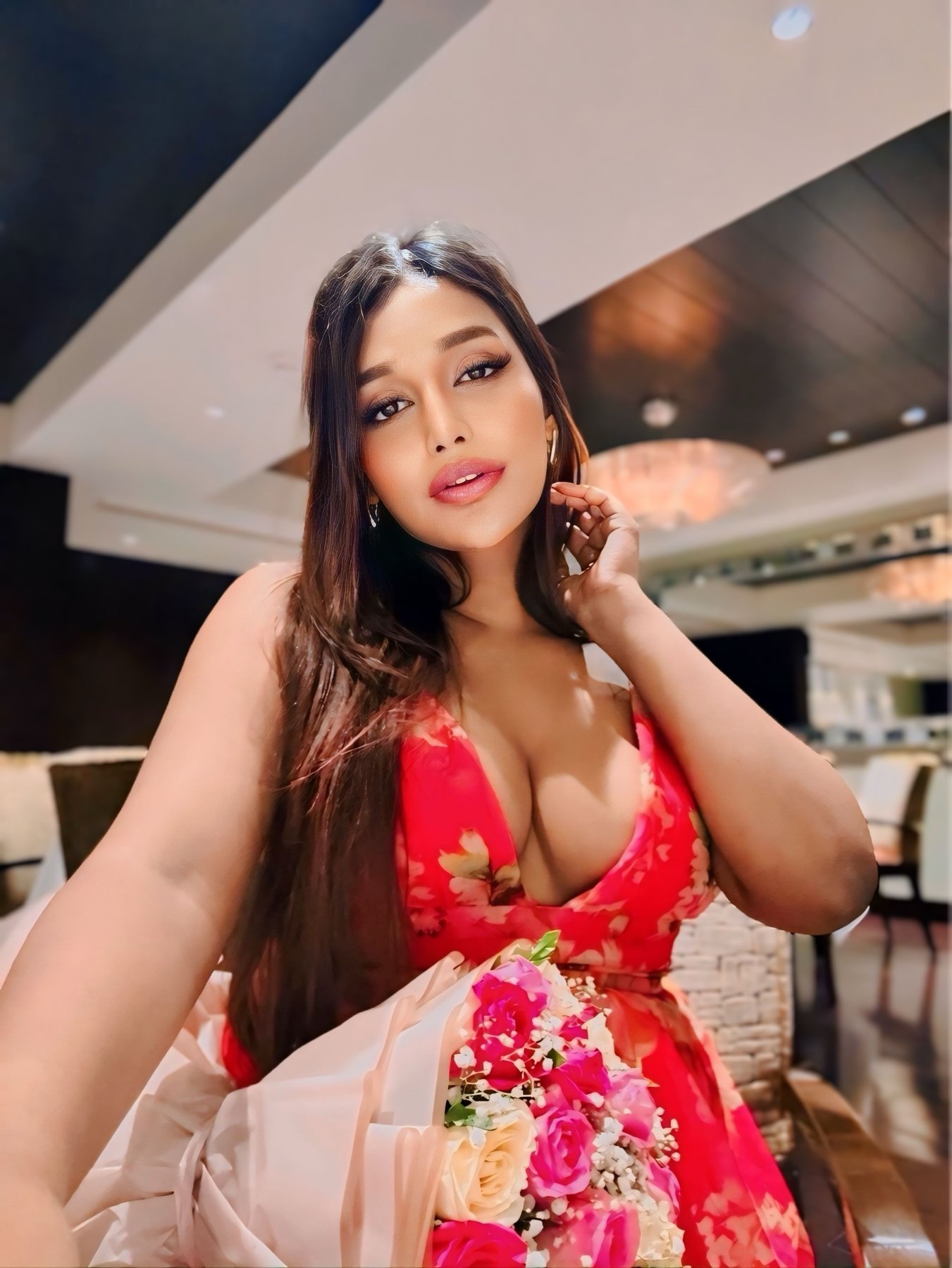 Call Girls Near Vijay Nagar Boosa Female Escorts 07506202331, Call Girls Near Hotel Blue Paradise