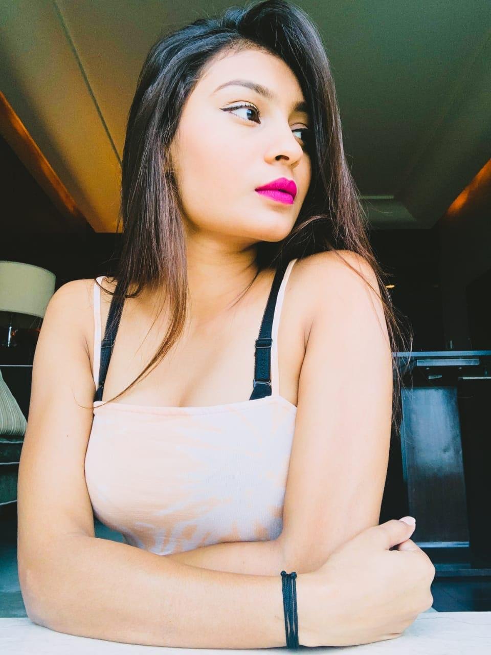 Arjun Garh, Delhi 8375000188 Call Girls Escorts Services NCR