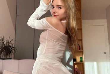Late-Night Call Girls in Chandani Chowk Metro (Delhi) – Delhi Escorts Service 9220592151