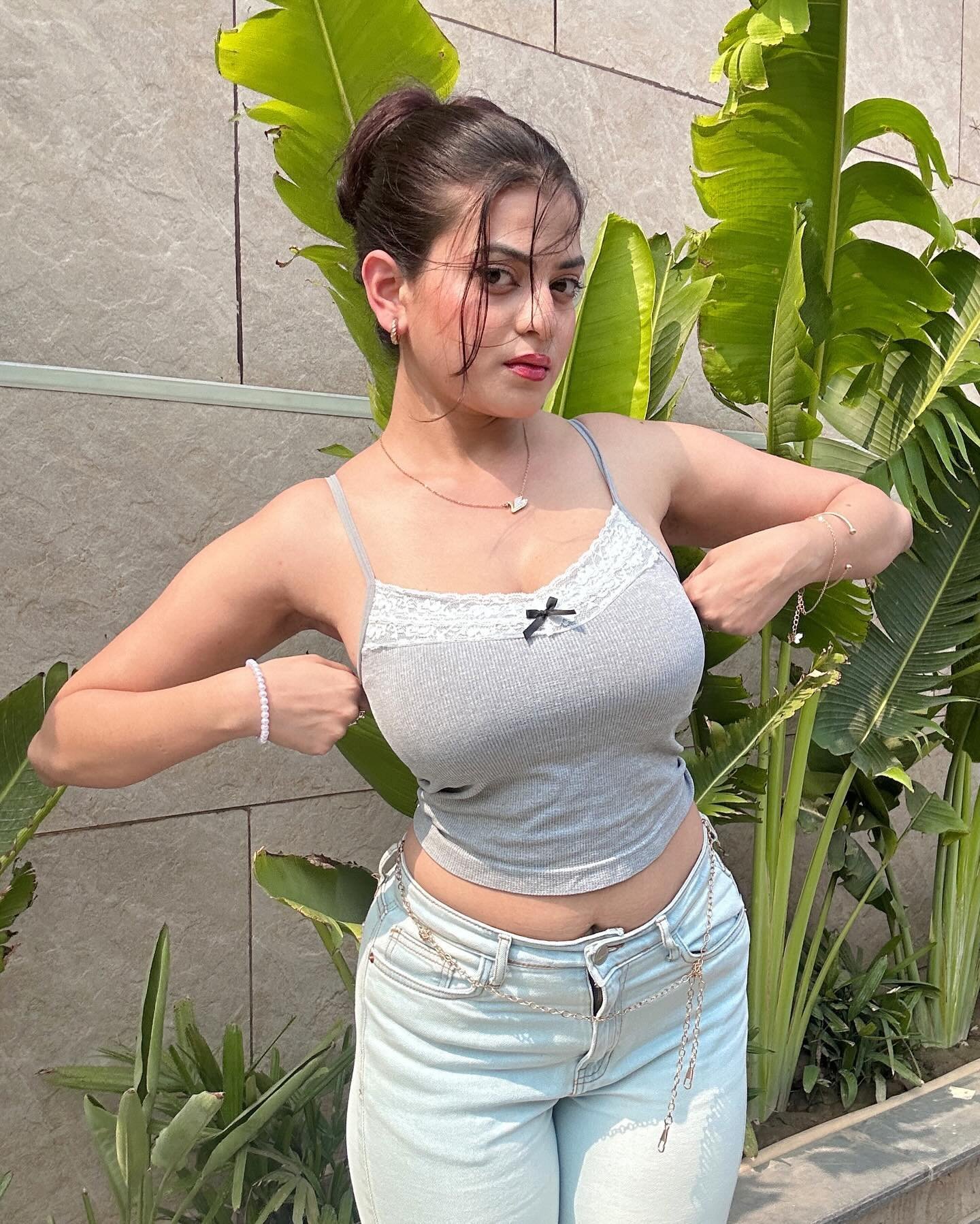 Late-Night Call Girls in The Orion Express – Kailash Colony (Delhi) – Delhi Escorts Service 9220592151