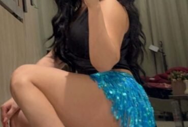 Call Girls in Defence Colony Delhi | 8448224330