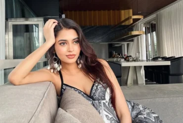 ꧁༒☬ 9911558886 (Call Girl) In Crossings Republik, Ghaziabad Escorts Service In Delhi 24/7 Ncr ☬༒꧂