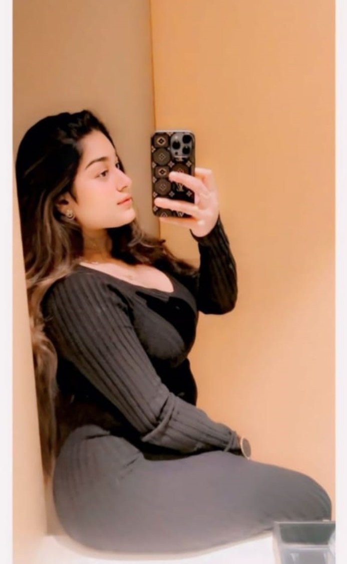 Call Girls In Delhi Aerocity { 9811754503 Delhi Escorts 24/7 NCRGeT, Call Girls In Delhi Aerocity